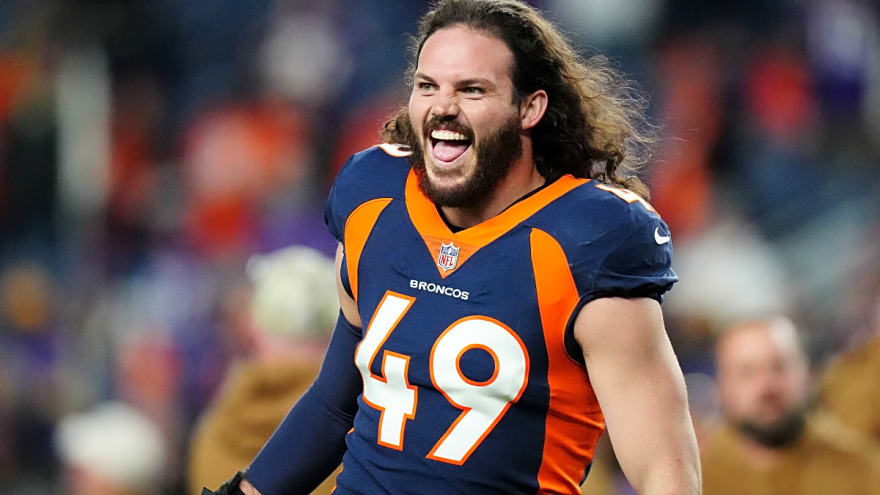 Broncos Activate LB After Terrifying Alex Singleton Cancer Diagnosis