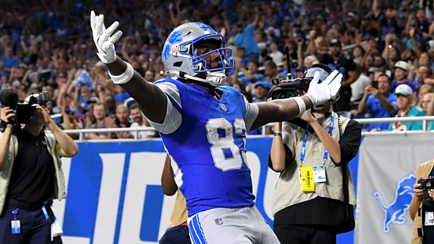 Lions make 5 roster moves ahead of matchup with the Eagles, rookie could be changing positions