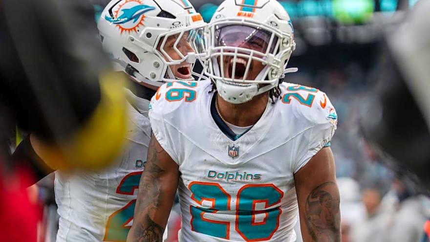 Panthers linked to two value free agents that can continue bolstering an already strong position on defense