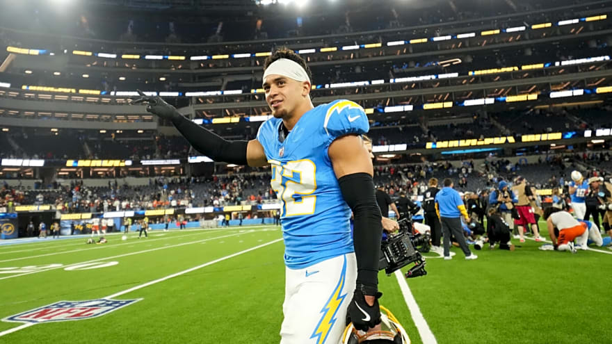 Kansas City Chiefs move quickly to replace Bryan Cook in free agency with Drue Tranquill's college teammate