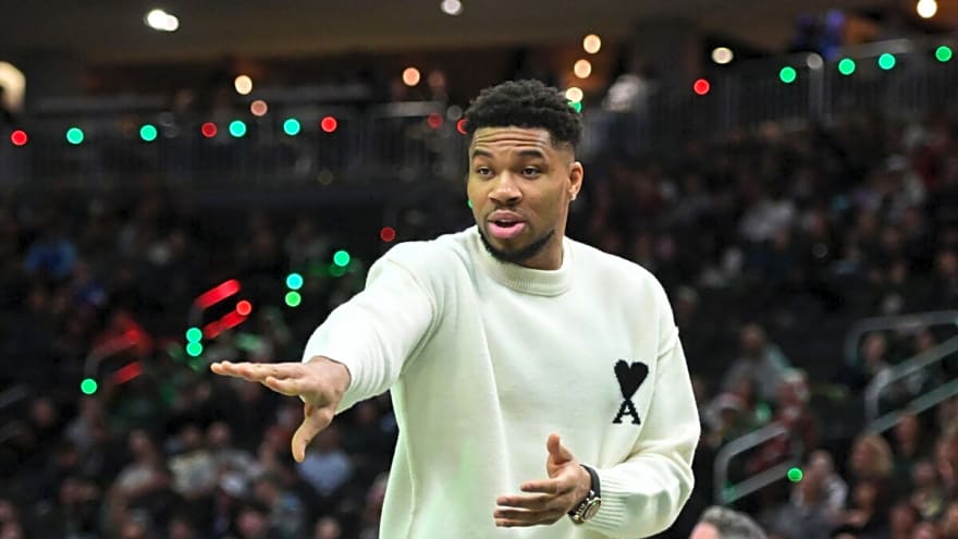 Giannis Antetokounmpo Uses 4 Words to Sum Up His Feelings After Sparking Brawl With Windmill Dunk