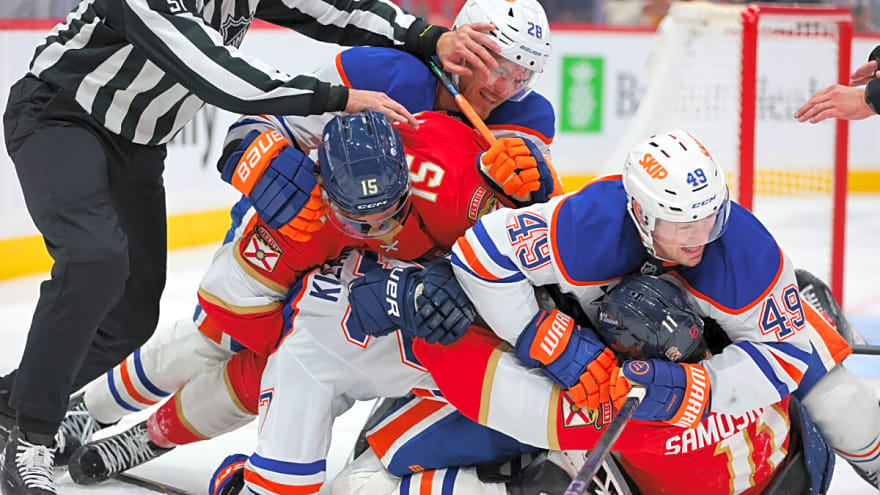 Oilers, Panthers Get Into All-Out Brawl in Stanley Cup Finals Rematch