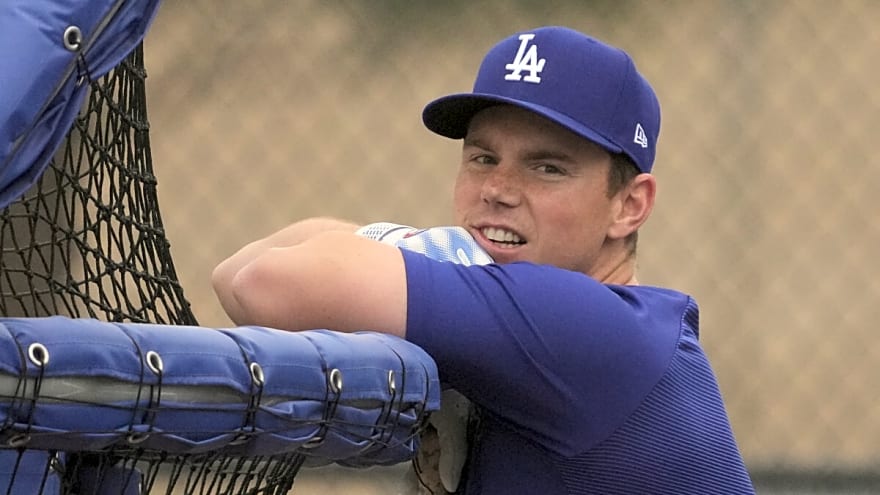 Dave Roberts Announces Will Smith Decision After Mookie Betts News