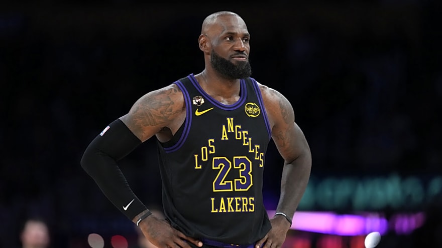 LeBron James Bluntly Addresses Narrative Surrounding Lakers