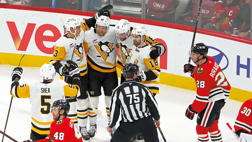Penguins Season-High 7 Goals Sinks Blackhawks in 7-3 Win