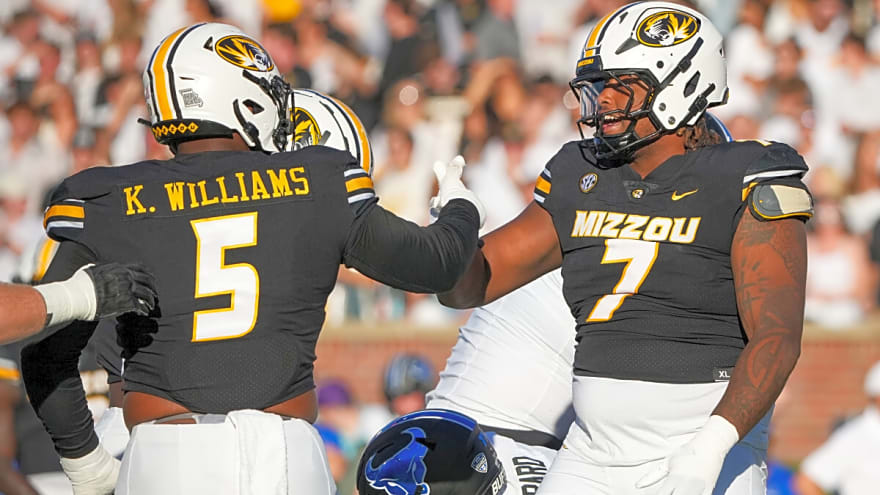 Raiders are hosting a sneaky defensive player who could help fill a huge void the Raiders currently have on their roster