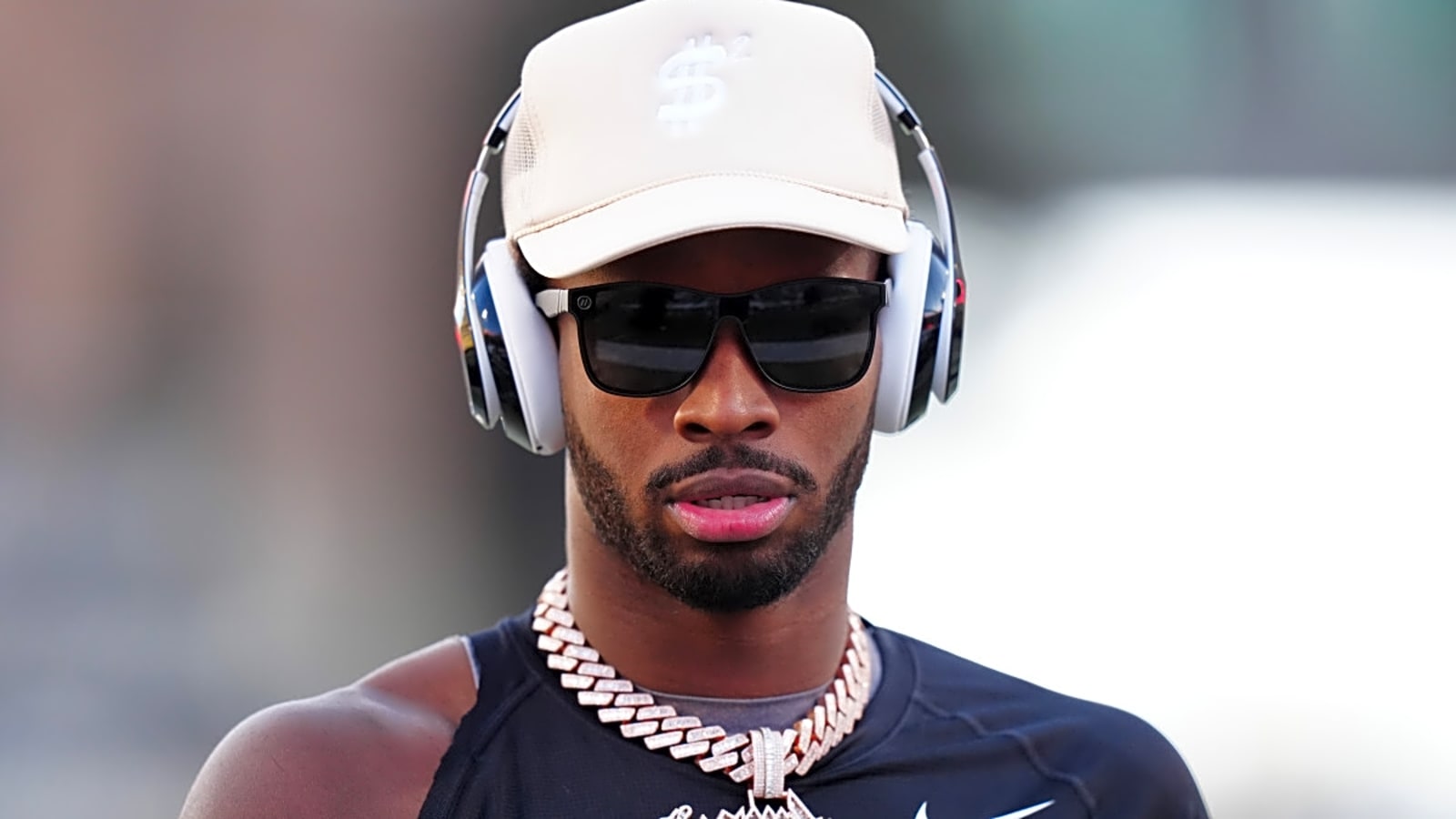 Shedeur Sanders Makes $500K Purchase After Signing NFL Contract