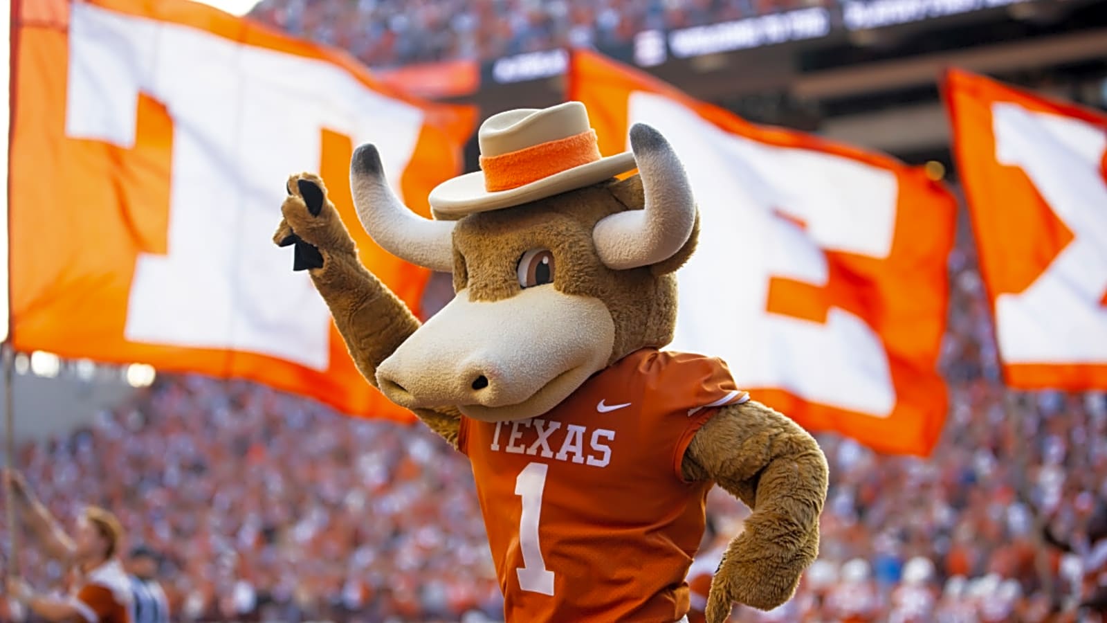 AP Top 25 Poll Preseason Prediction: 2025 College Football Rankings