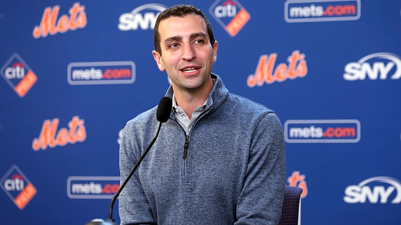 Mets Sign Ex-Yankees Player After Loss to Phillies