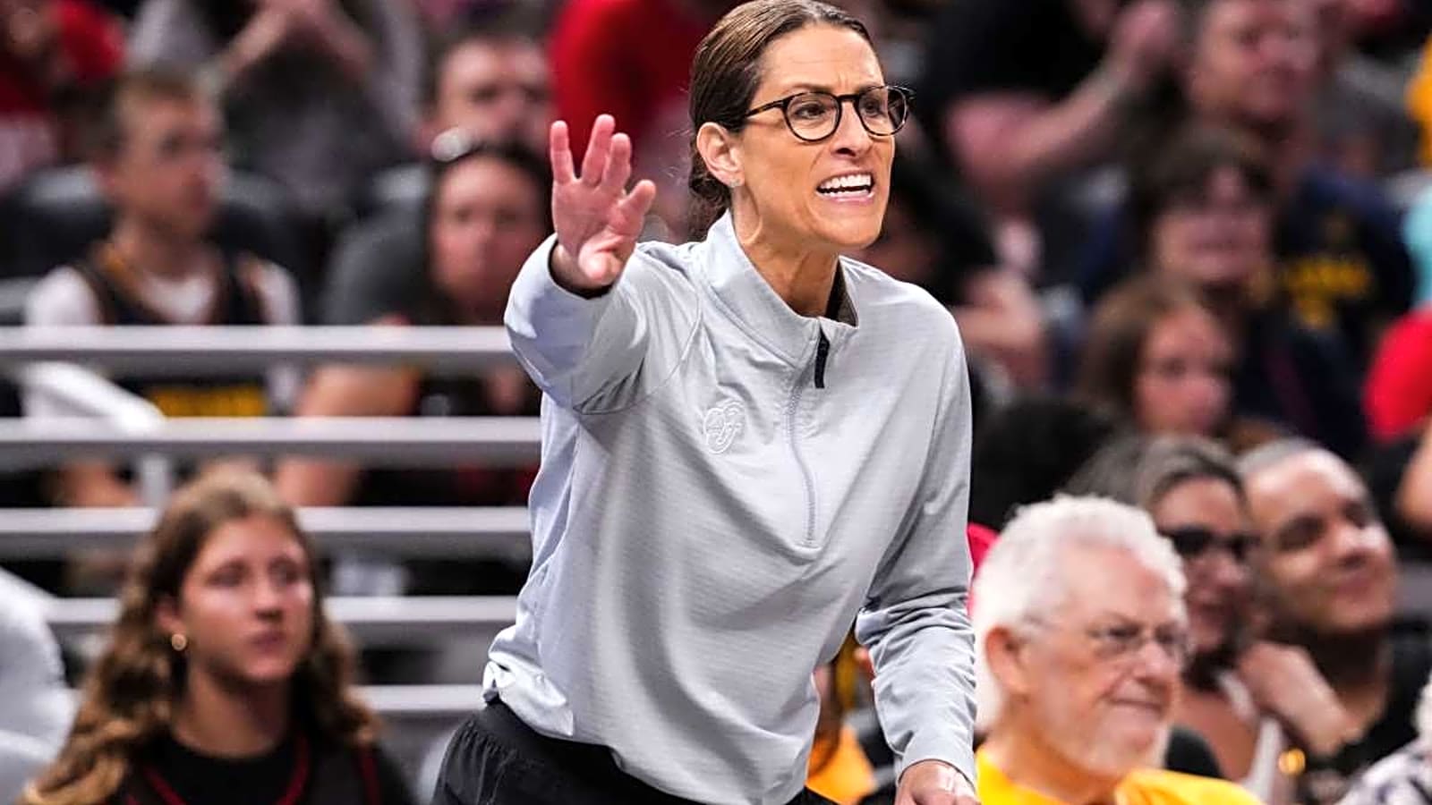 Fever Coach Stephanie White Had Strong Words for Connecticut Sun After Win