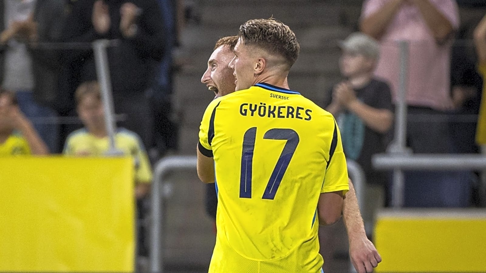 Arsenal could reach an agreement to sign a striker as early as tomorrow –