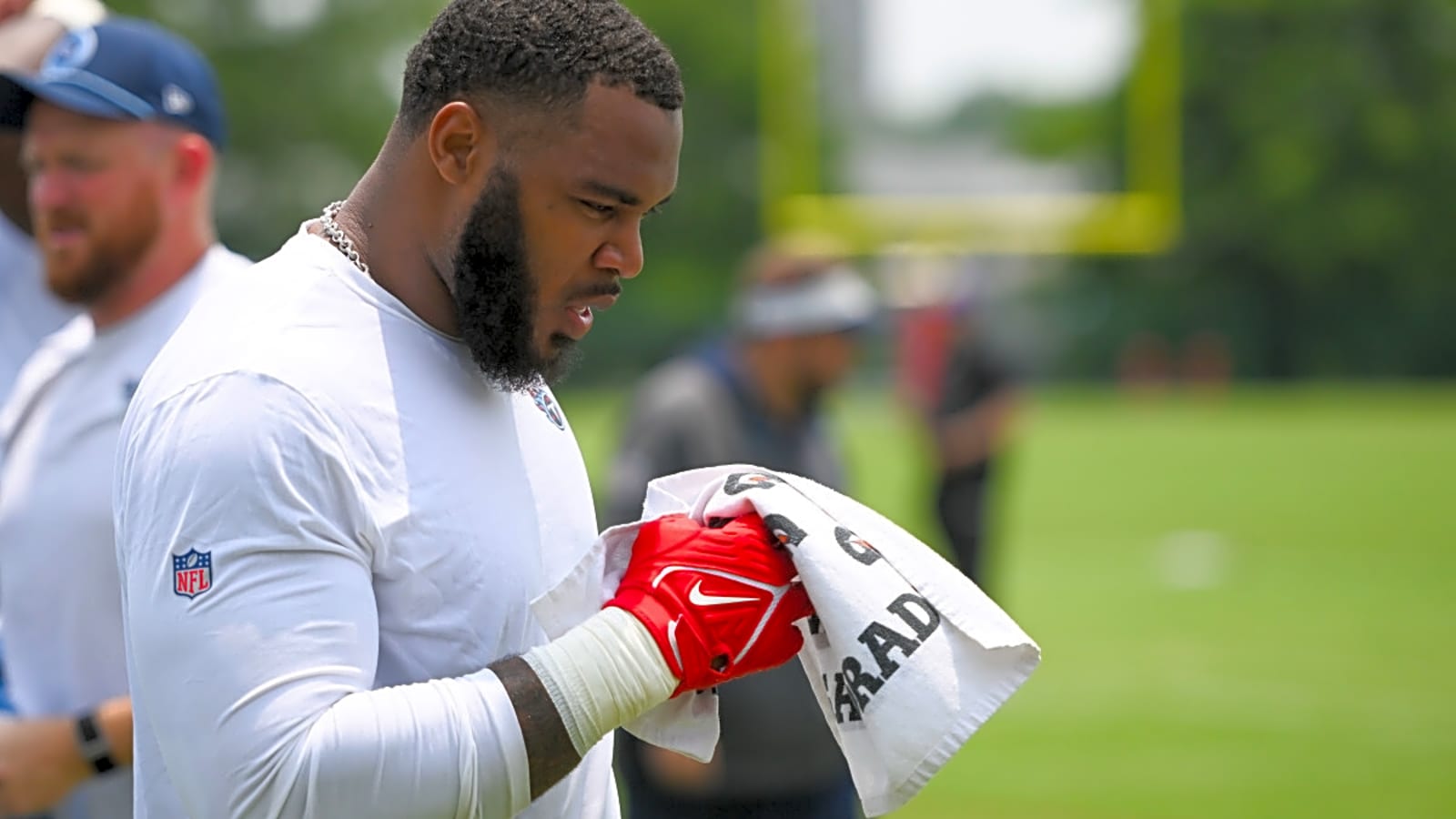Newest Jeffery Simmons NFL position rankings forces weird conversation to surface about the Titans’ best player
