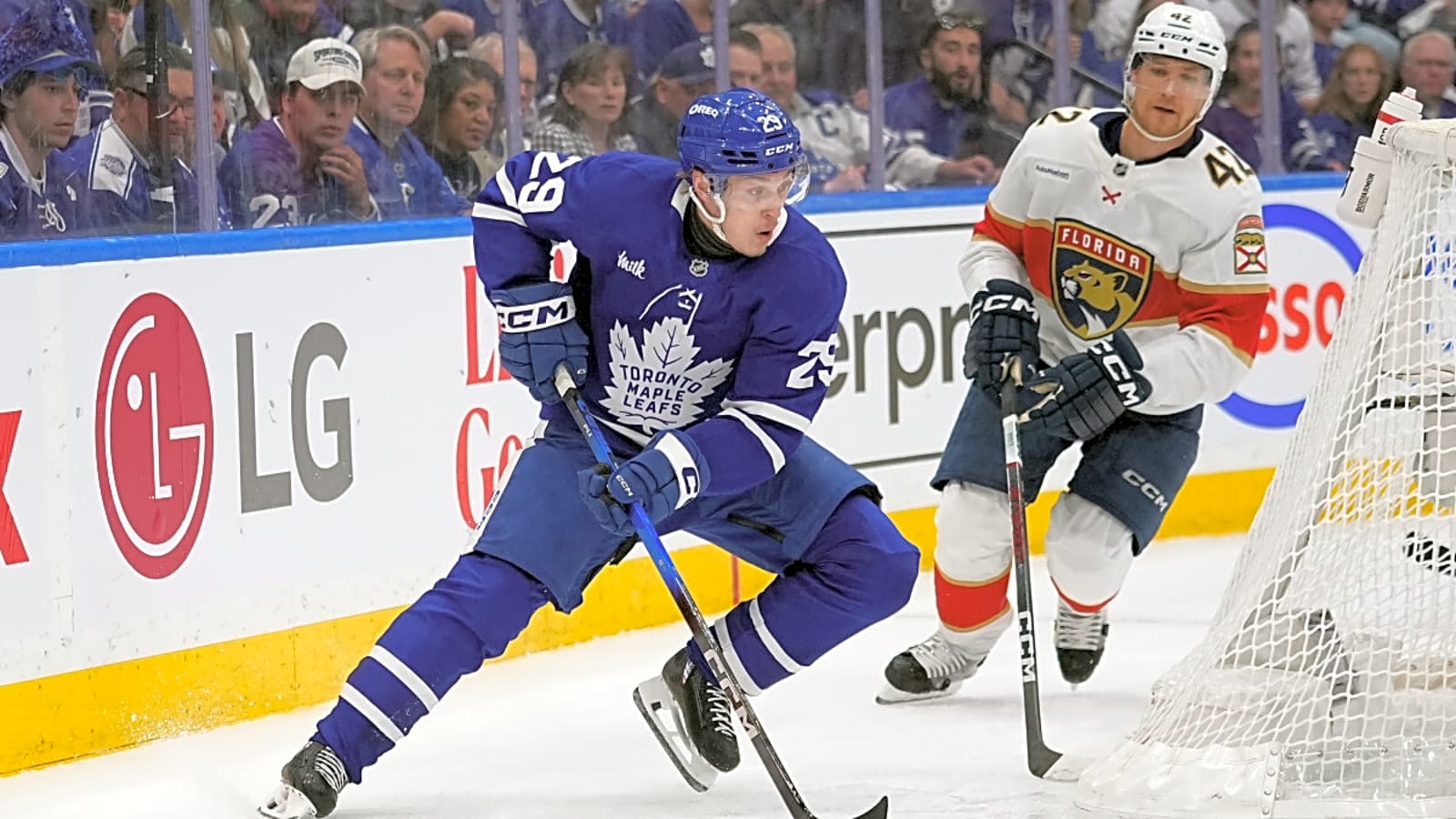 Maple Leafs GM Explains Loss of Free-Agent Forward to Divisional Rival