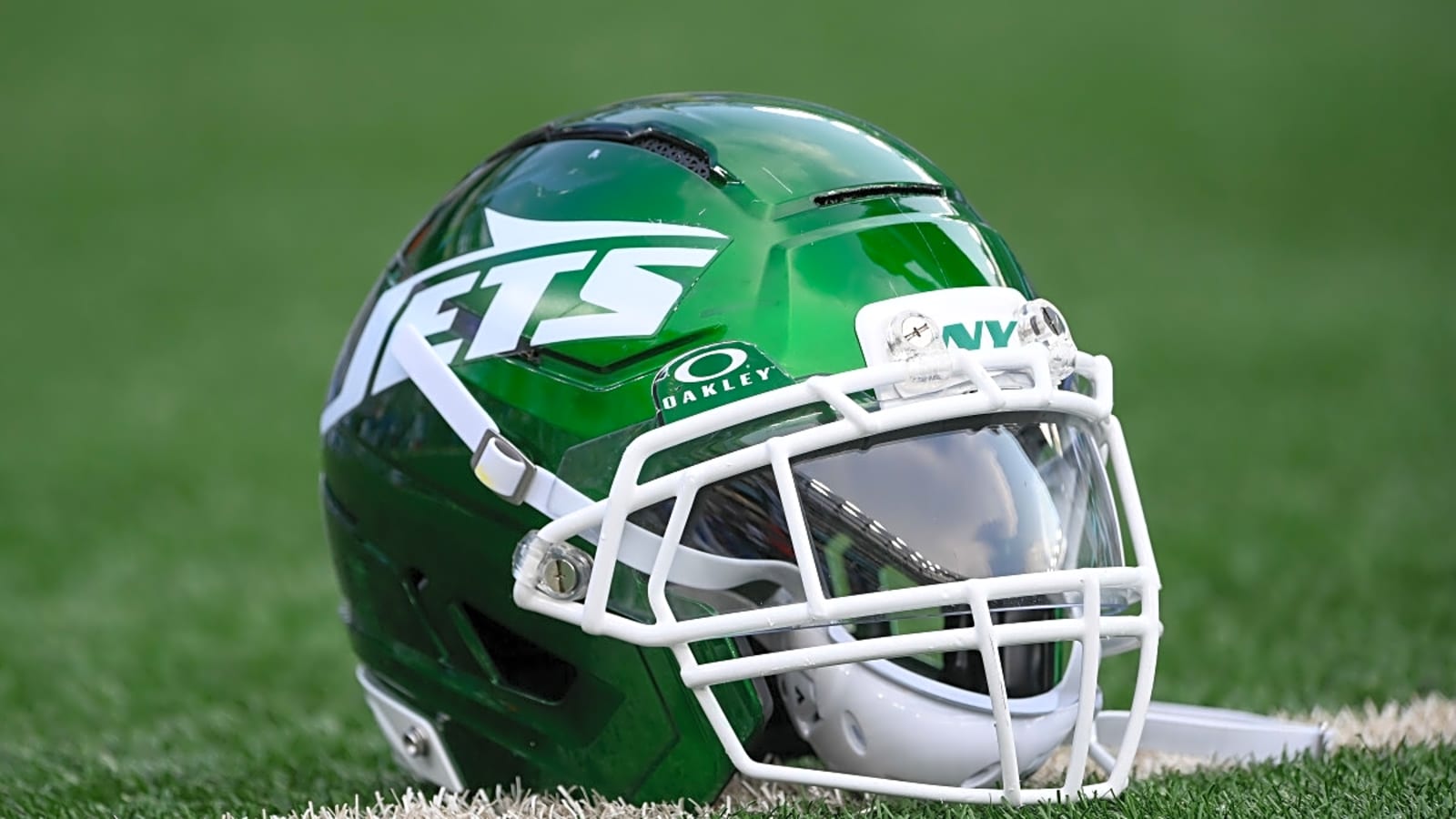 Former Jets QB Announces Retirement From Football