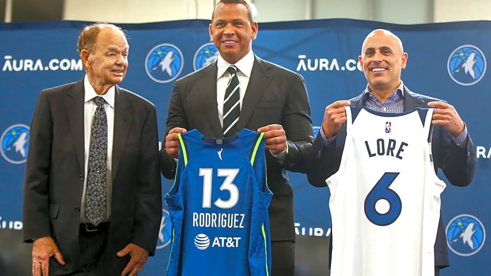 Longtime Timberwolves Executives Announce Departure Amid Team Sale