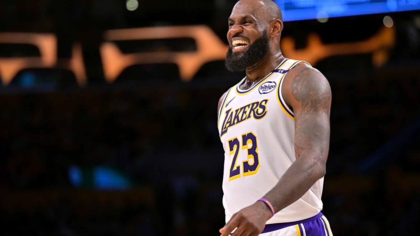LeBron James, John Legend among investors for new fantasy sports platform from ESPN fantasy football expert
