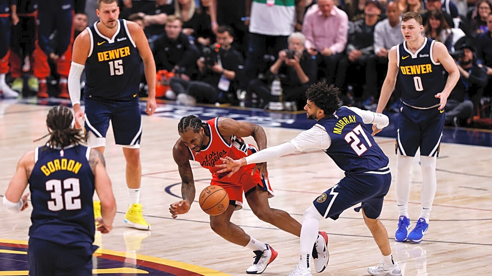 NBA Sends Message to Kawhi Leonard After &#39;Historic&#39; Playoff Game
