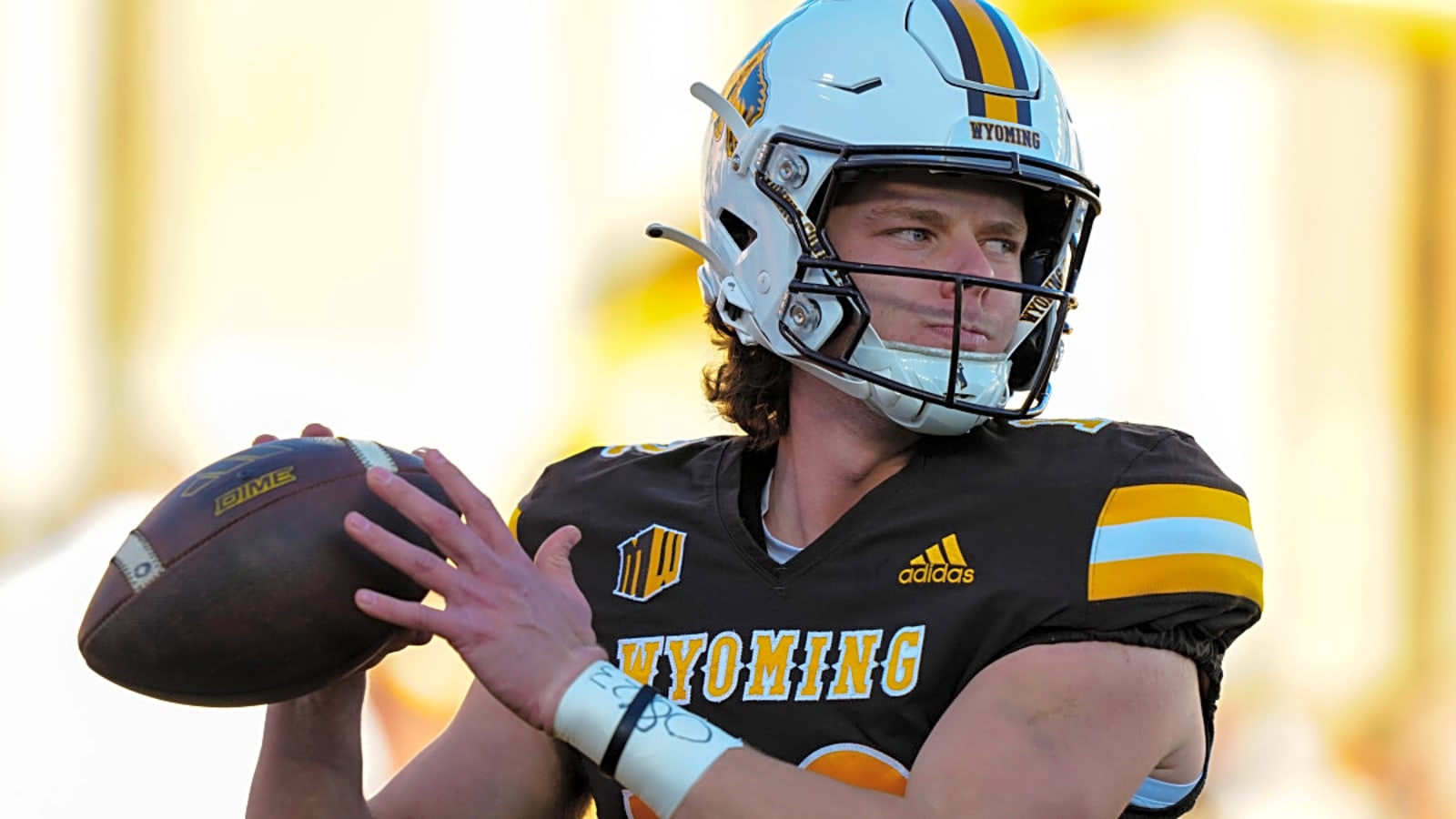 Wyoming vs Akron Prediction, Game Preview & Betting Lines 2025