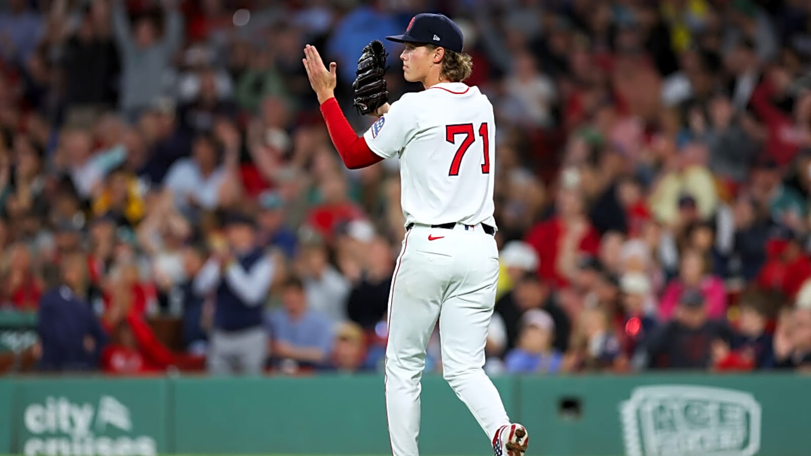 Red Sox&#39; Connelly Early Makes History in Game 3 Against Yankees