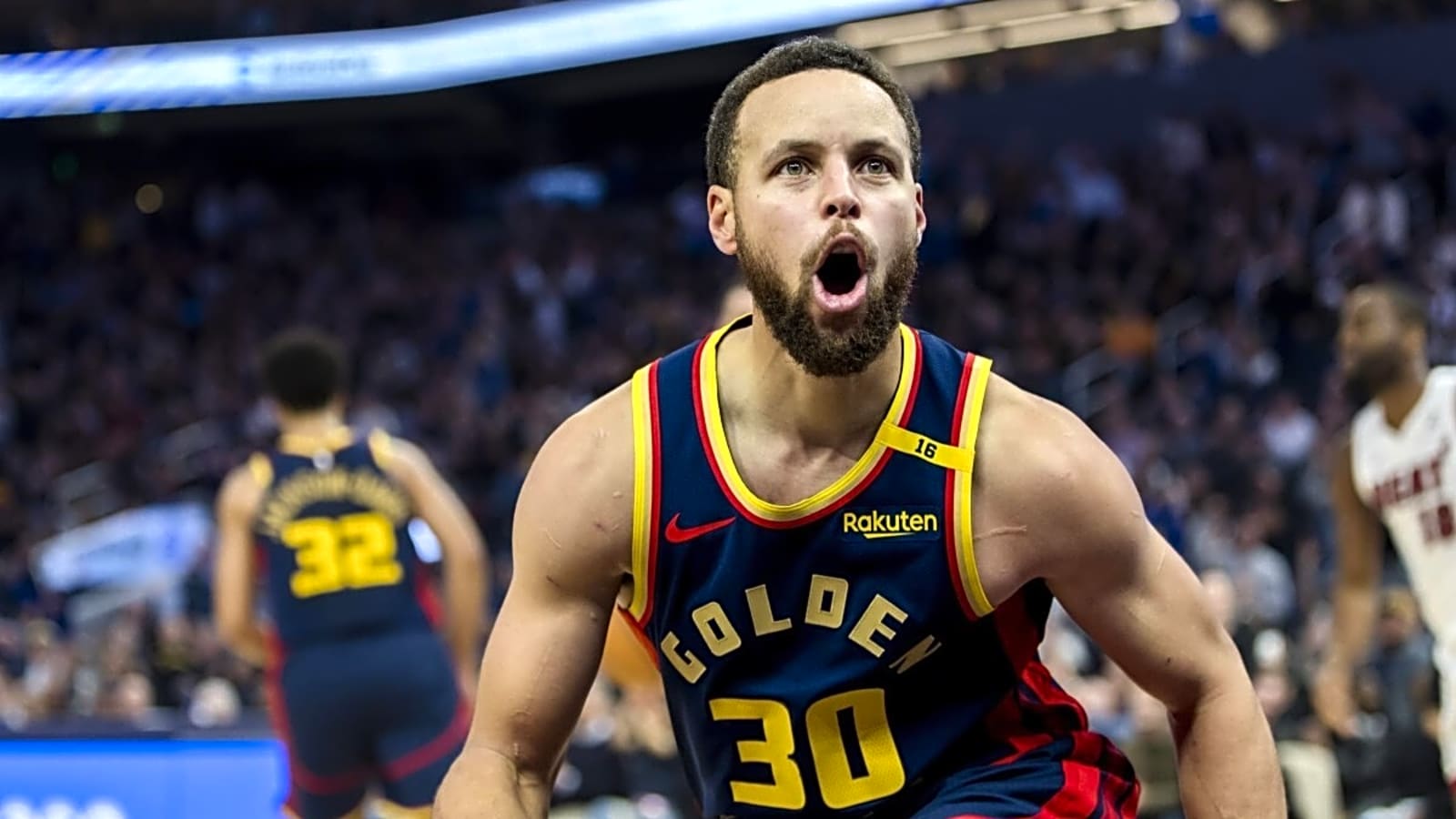 NBA Fans Marvel As China Welcomes Stephen Curry With Massive Drone Show