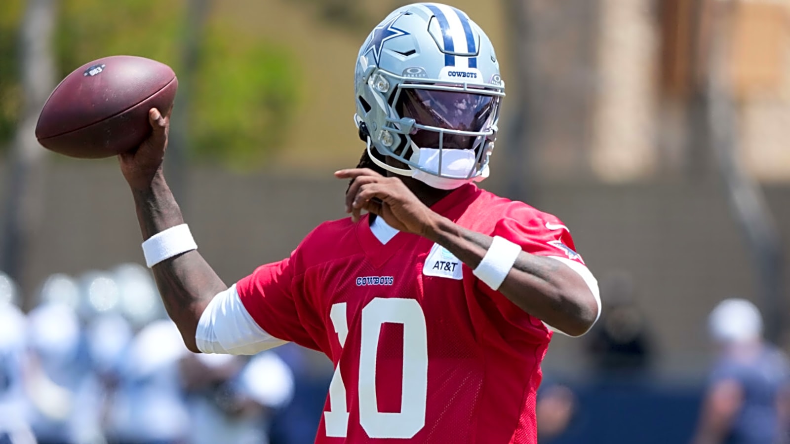 A fan found out the hard way just how hard Dallas Cowboys QB Joe Milton III can throw the football