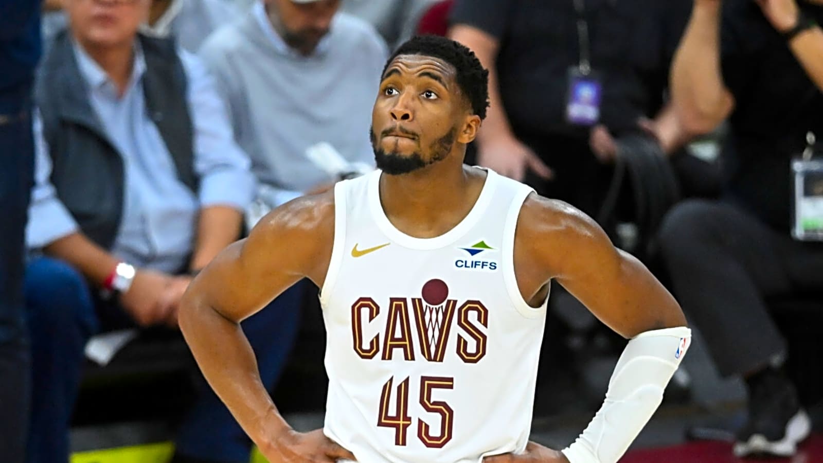 Cavaliers Announce Major Donovan Mitchell Injury Update After Blowout Loss