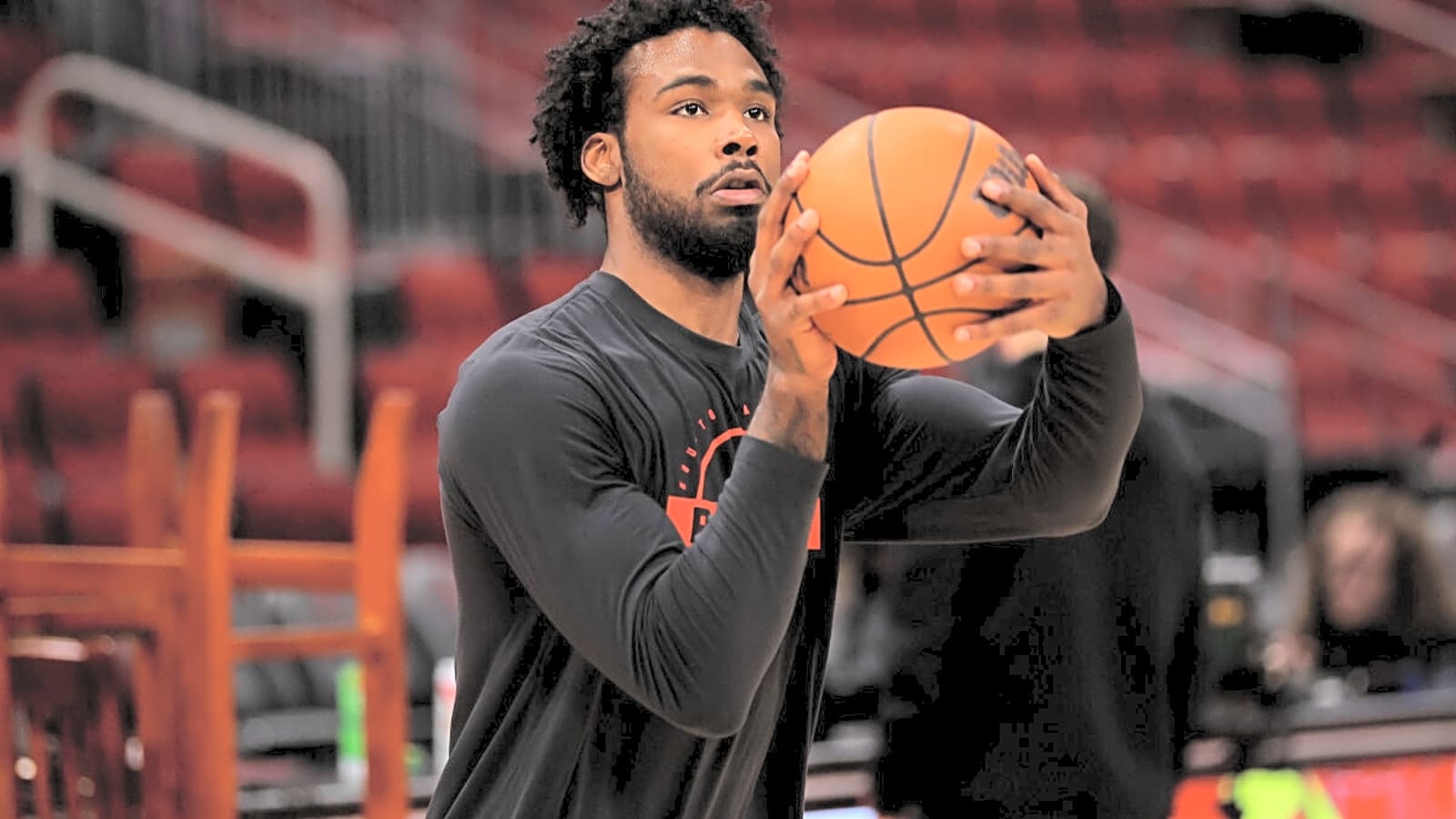 Rockets Announce Tari Eason Decision