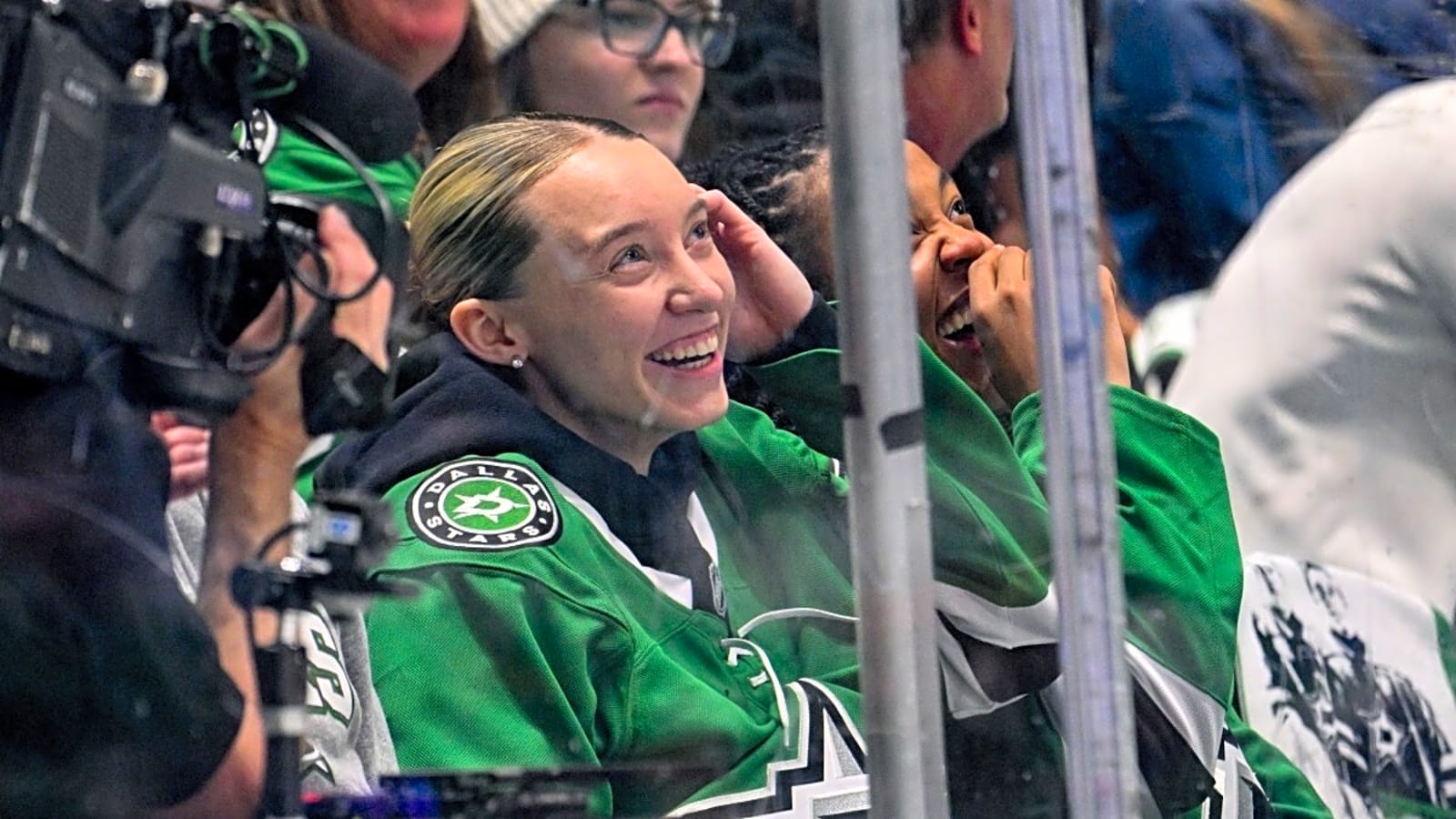 Dallas Wings Star Paige Bueckers Spotted At Dallas Stars Vs. Winnipeg Jets Game 4 In Stanley Cup Playoffs