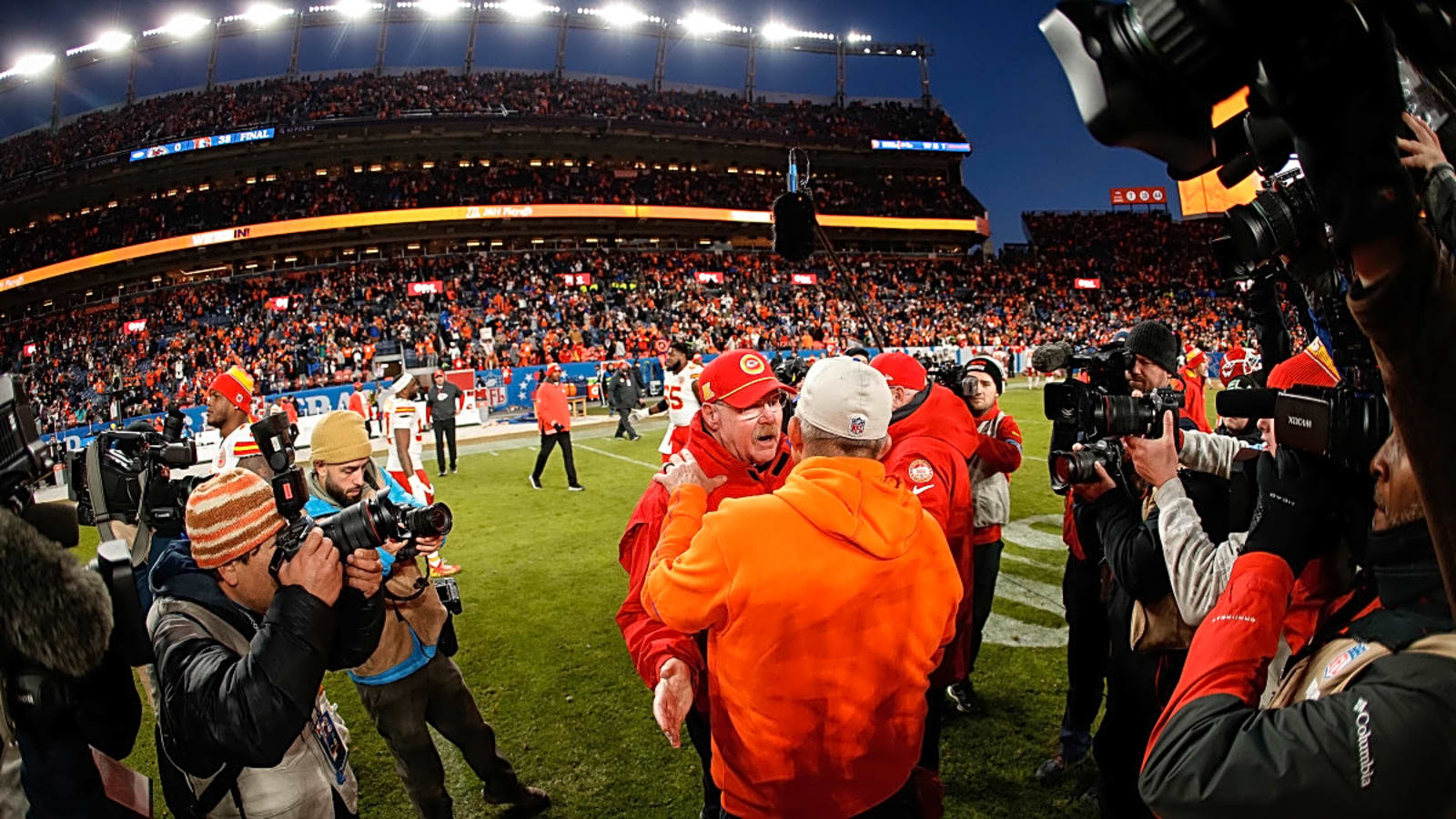 Broncos Predicted to Topple Chiefs For AFC West Title