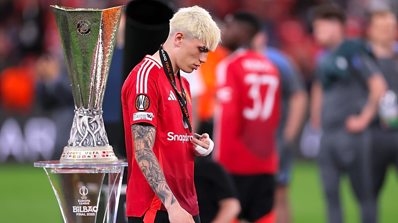 Man United on a transfer clock, set five-day deadline to sell 'really good' player for one reason