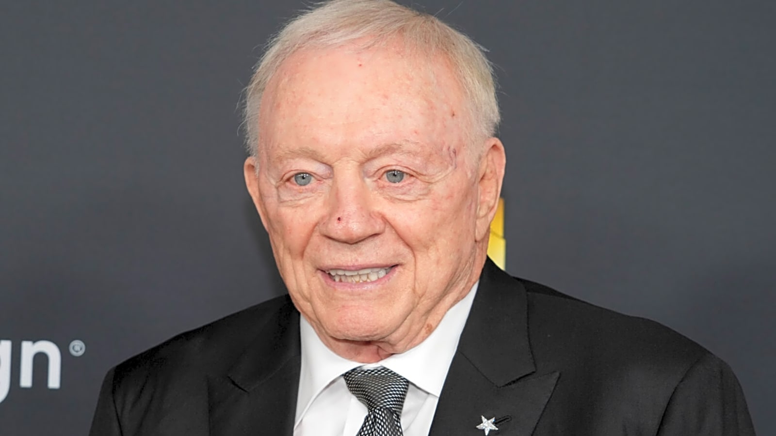 Jerry Jones To Be Played in Adult Swim TV Series