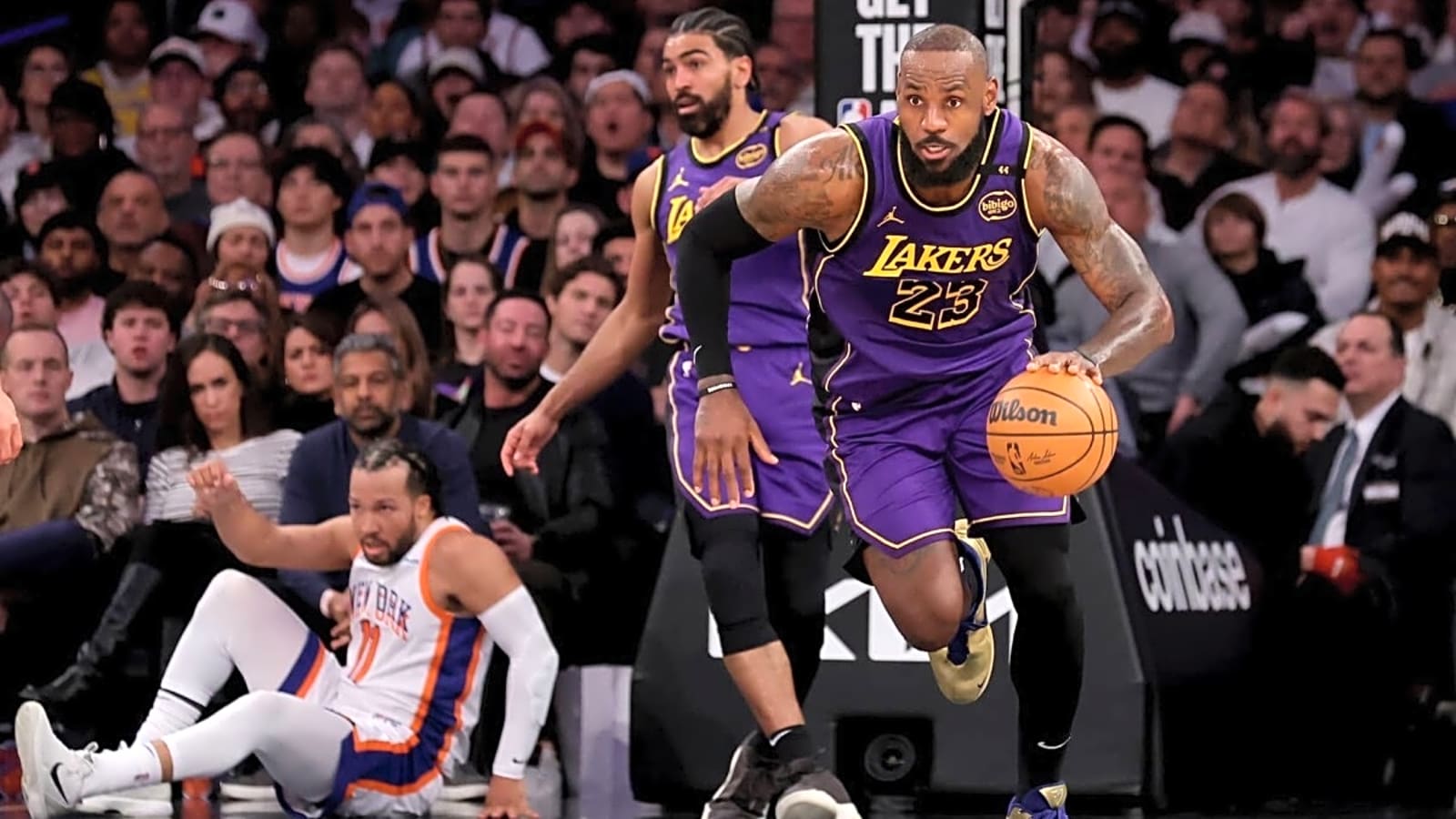 'Overpriced. Overrated': NBA Fans Are Unhappy As Lakers-Knicks At MSG Tops Exorbitant Ticket Prices