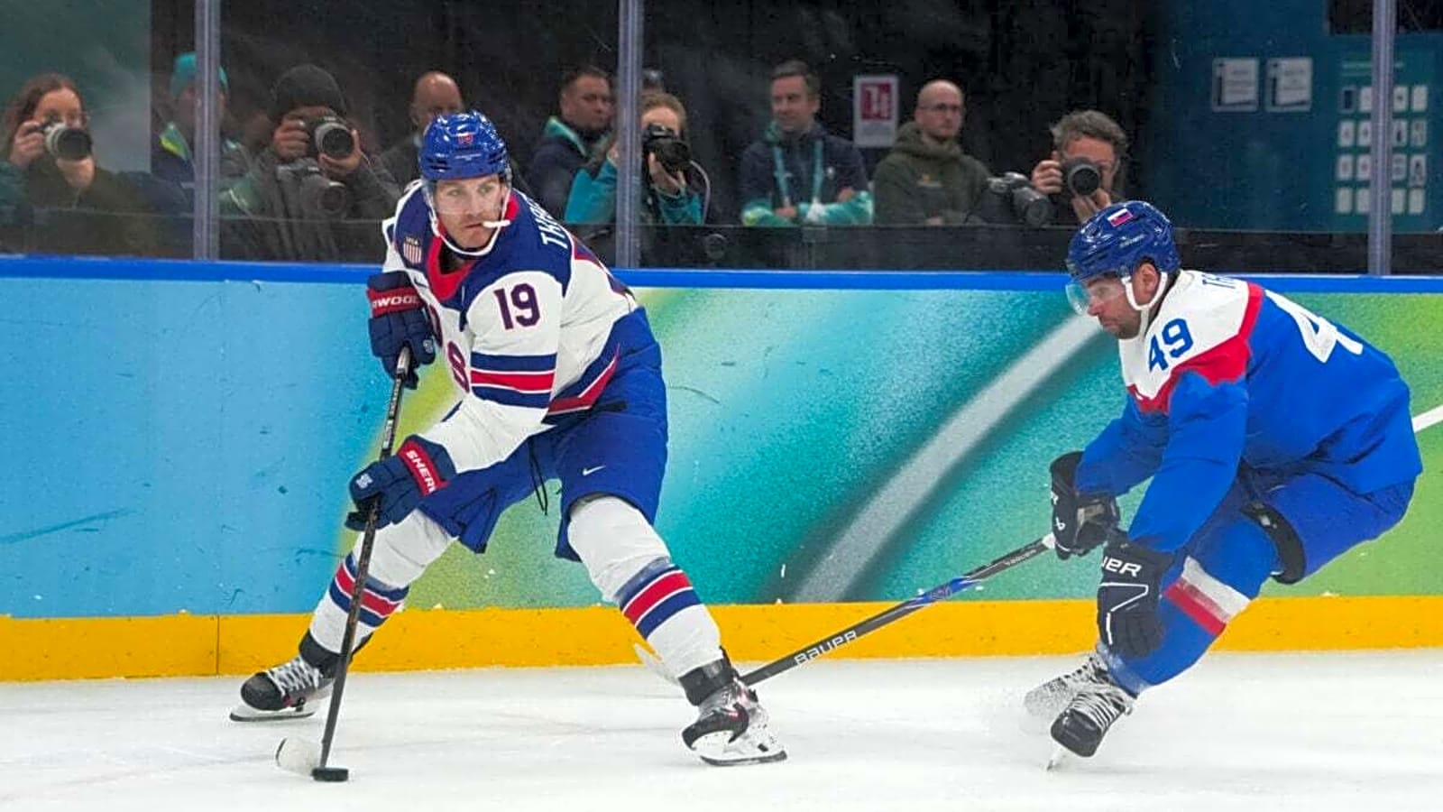 Panthers’ Matthew Tkachuk Looks to Avenge 4 Nations Loss