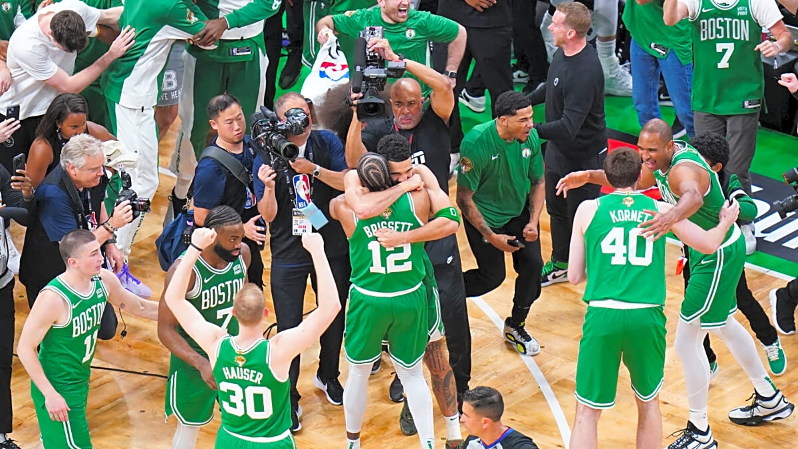 Celtics NBA Champion Signs With New Team