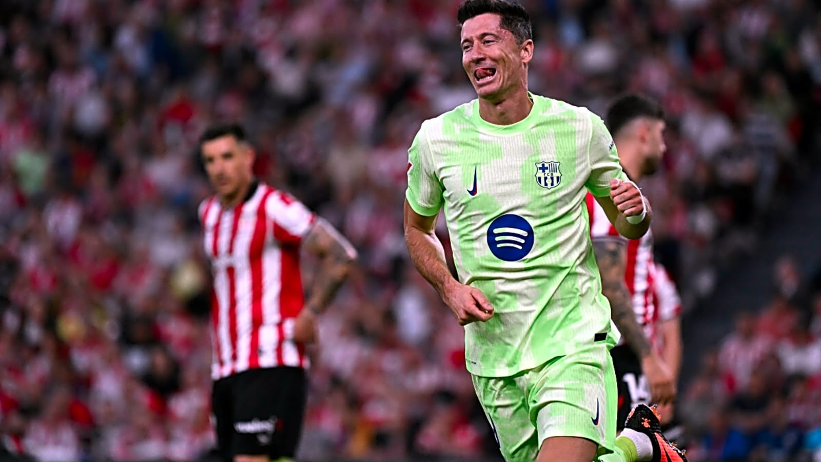 Robert Lewandowski Sets Challenging Record Following 101 Barcelona Goals