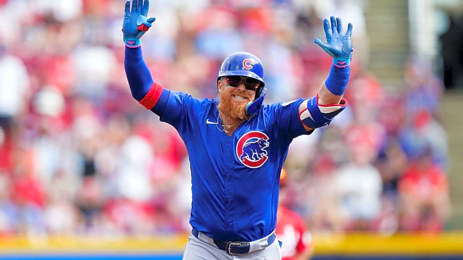Cubs Predicted to Make $6 Million Decision on Clubhouse Favorite Justin Turner