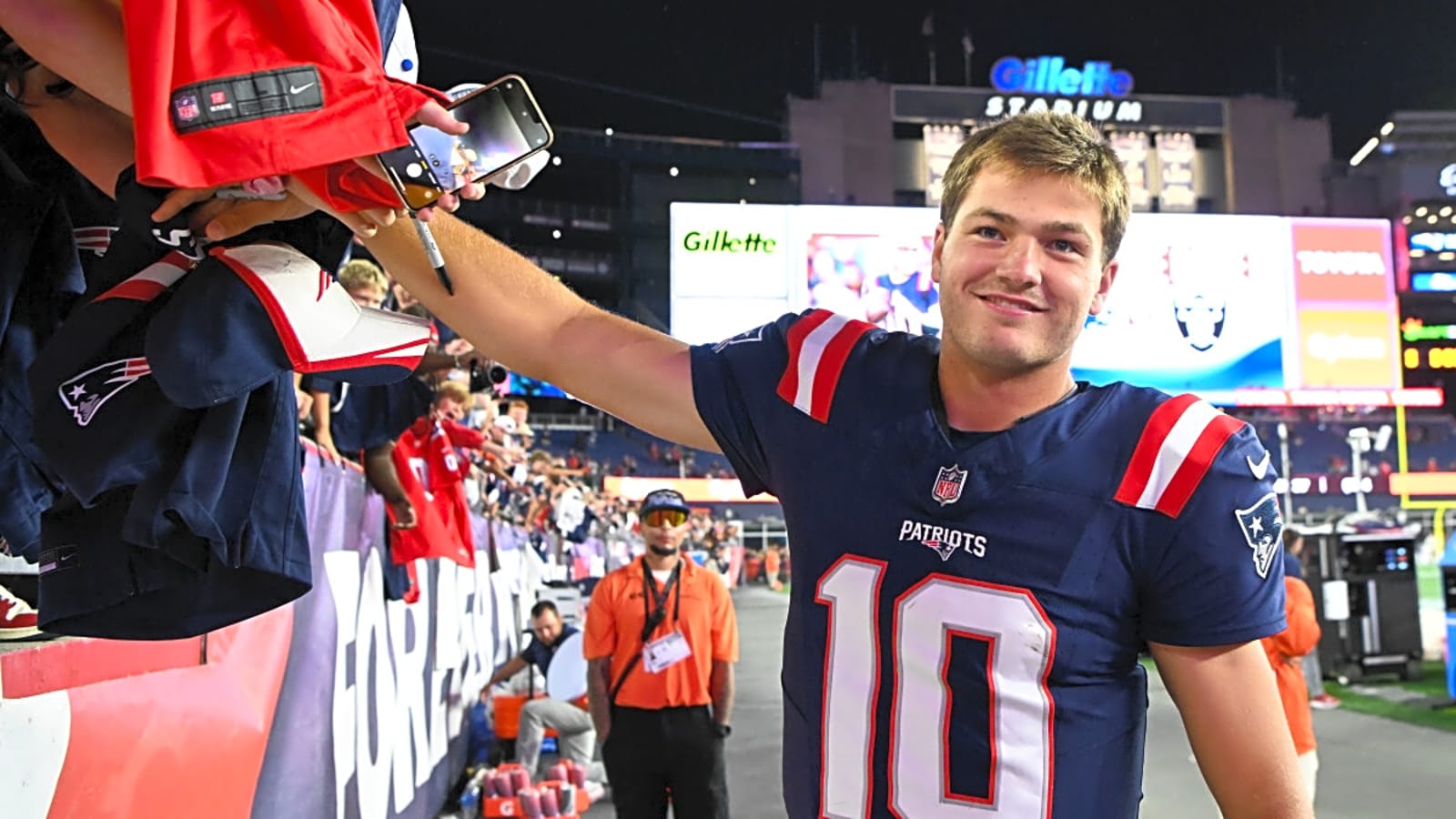 NFL Coaches, Executives Believe Patriots&#39; Drake Maye &#39;Can Ascend Pretty Quick&#39;