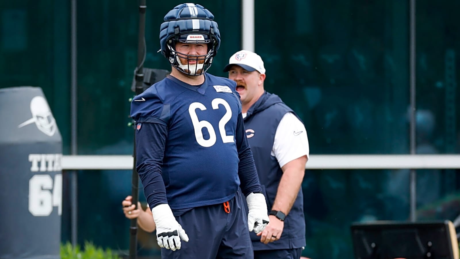 &#39;Joe&#39;s going to be a future Hall of Famer&#39; - Former teammate of Joe Thuney shares what Bears QB Caleb Williams can look forward to in 2025