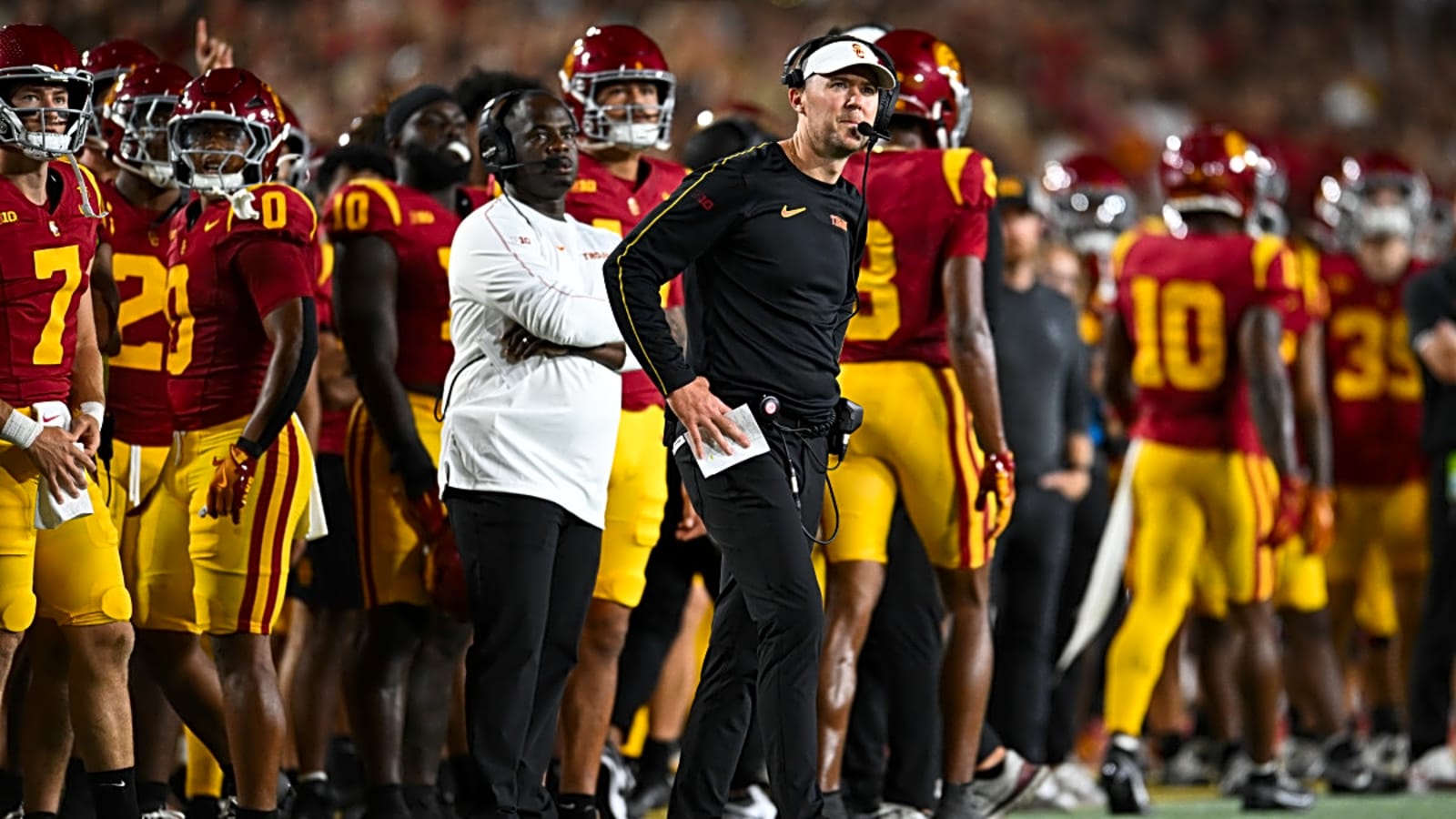 USC Brings Out 2 Legends to Win Over 4-Star Commit