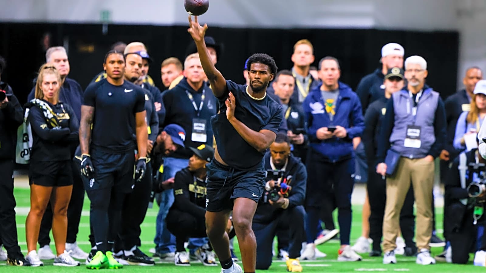 Patriots Get Good News Amid Giants Visiting Shedeur Sanders