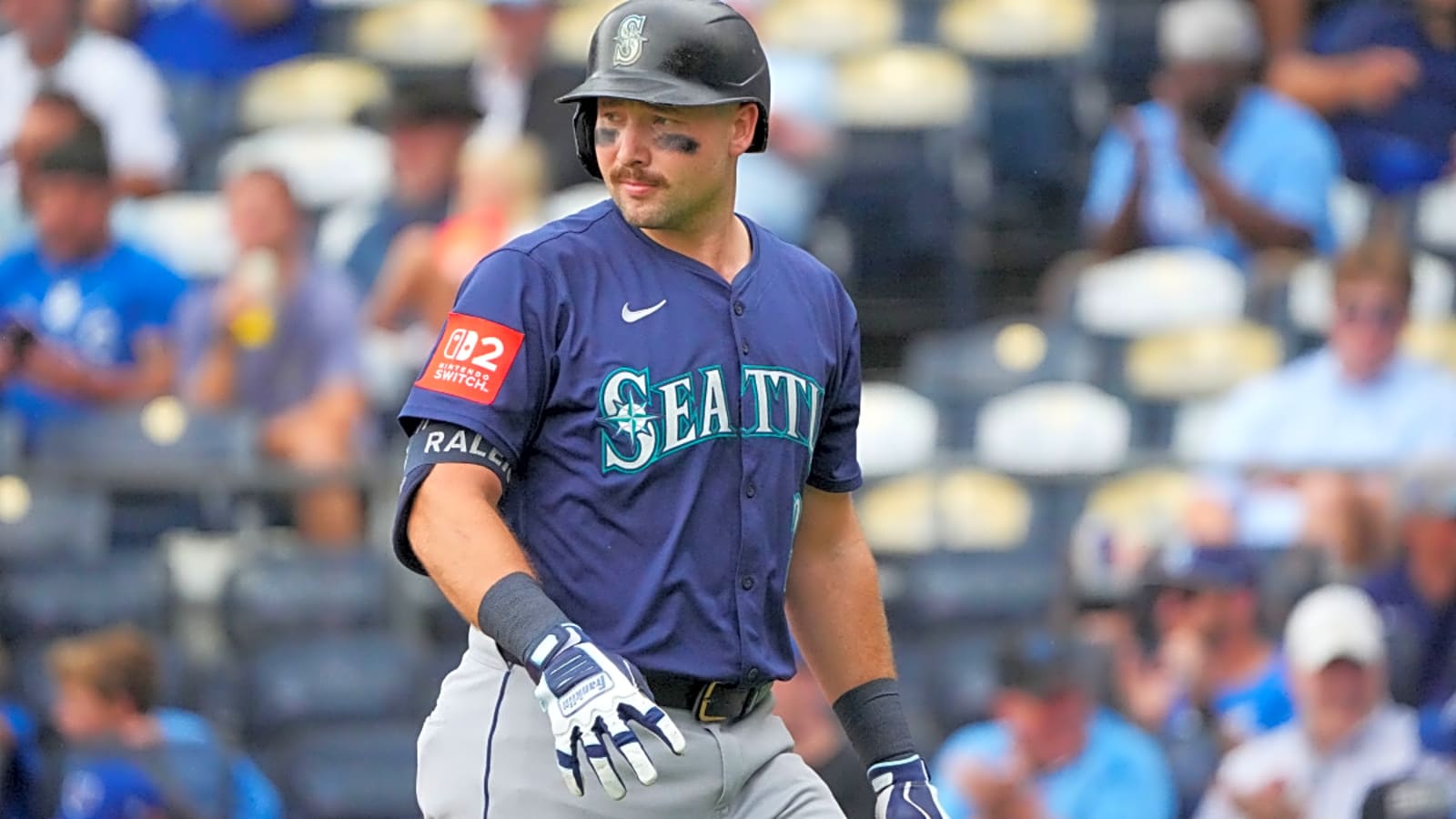Cal Raleigh’s 60th Homer Forces Mariners to Make a Tough Choice