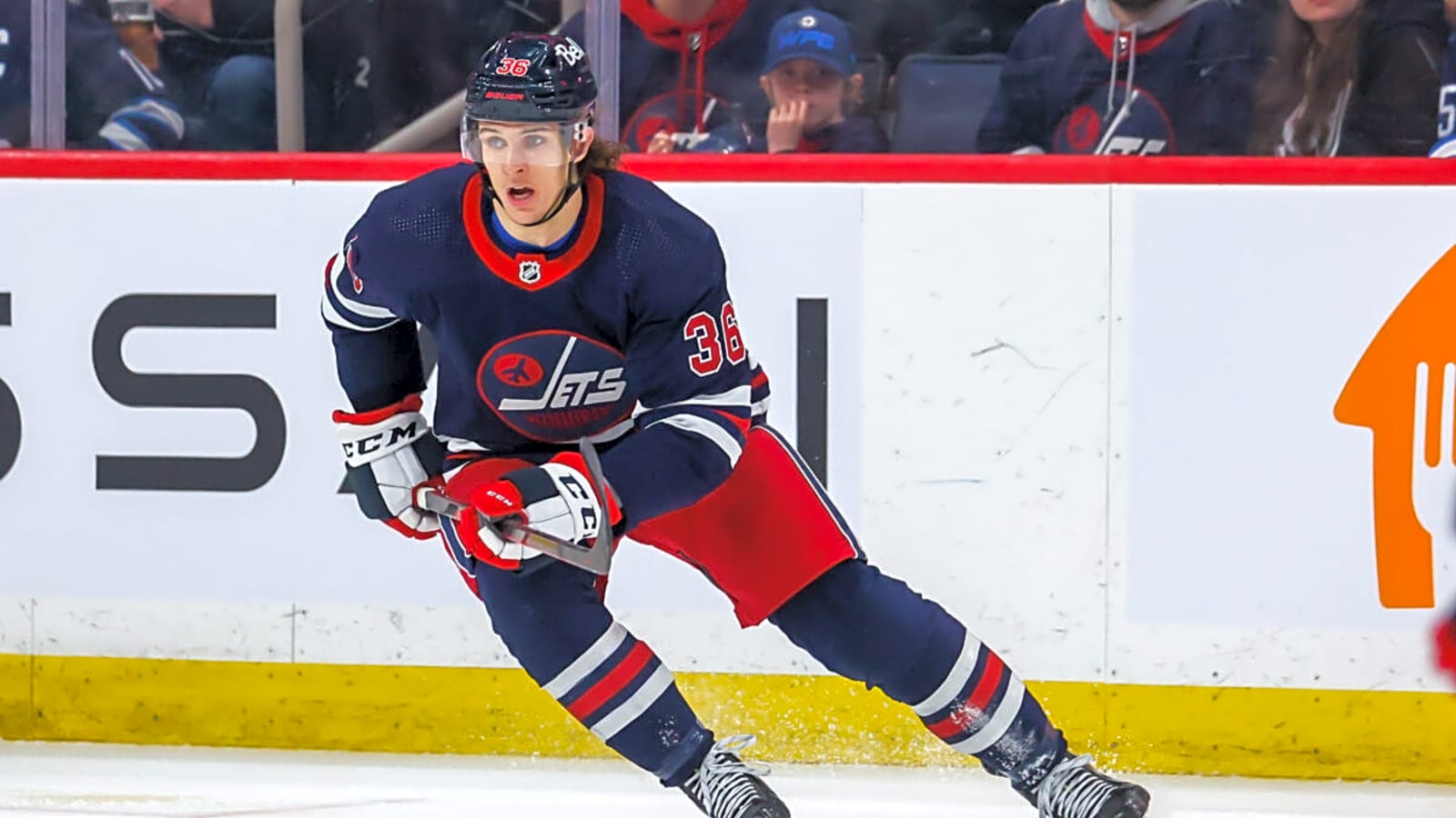 Jets Re-Sign Barron to 2-Year Deal With $1.85 Million AAV