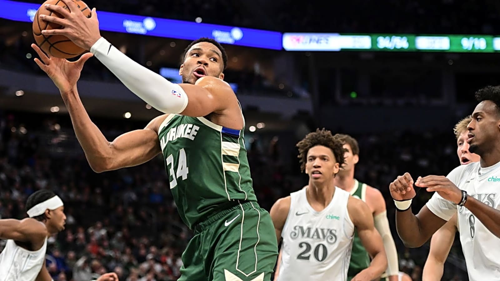 Giannis Antetokounmpo Puts 2 Knicks Stars in Jeopardy as Shams Charania Confirms Trade Talks