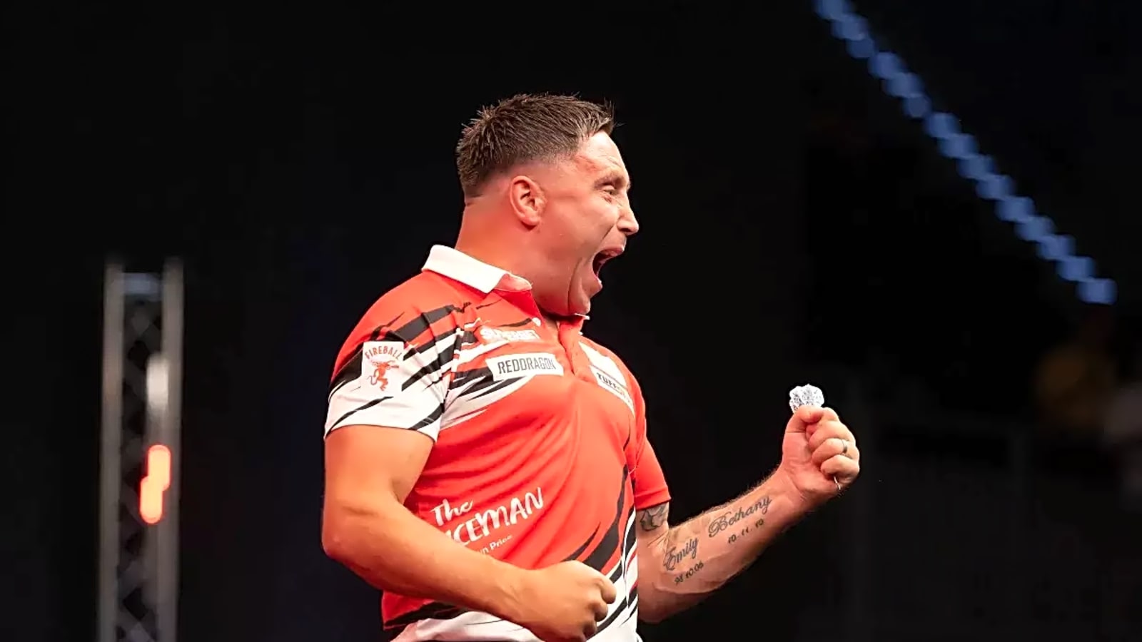 Glory for Gezzy! Gerwyn Price wins the 2025 Poland Darts Masters in dramatic deciding leg over Stephen Bunting