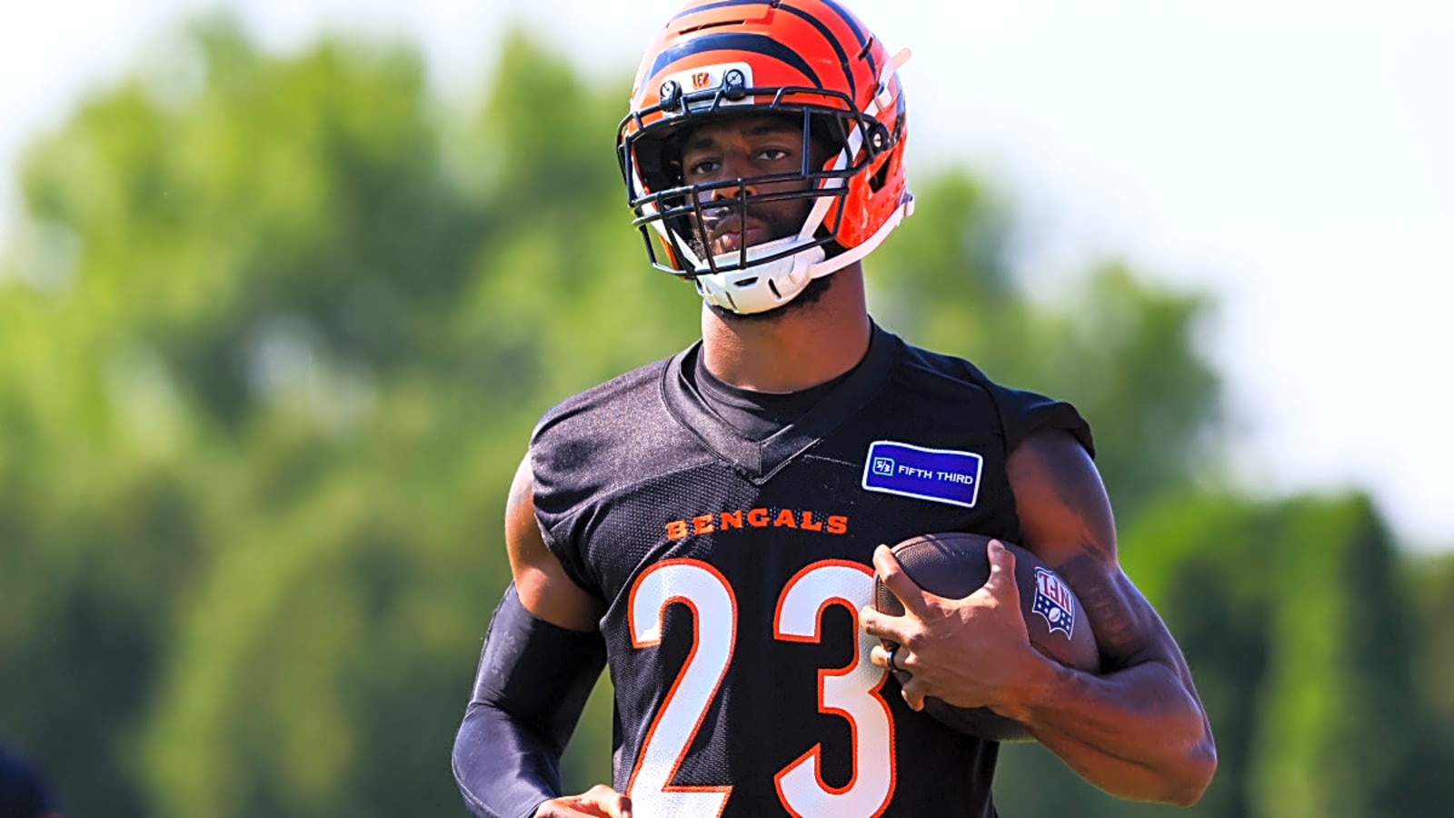 Bengals 2025 Roster Breakdown: Dax Hill patiently working to come back at a position he knows well