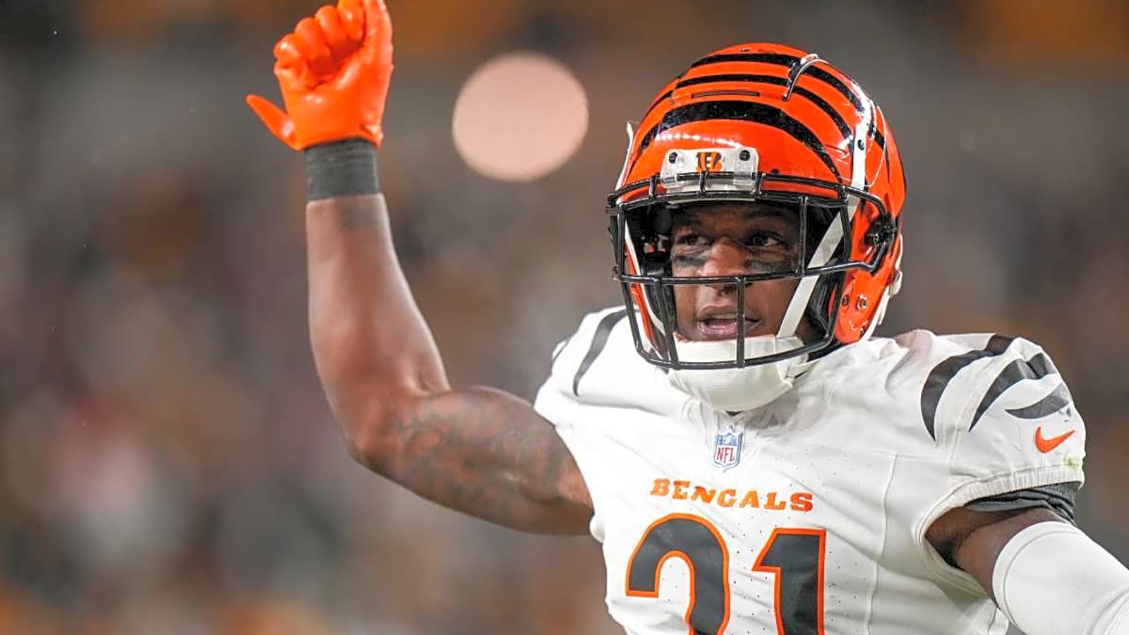 Dolphins Sign Former Bengal, Steeler CB Mike Hilton Latest Add