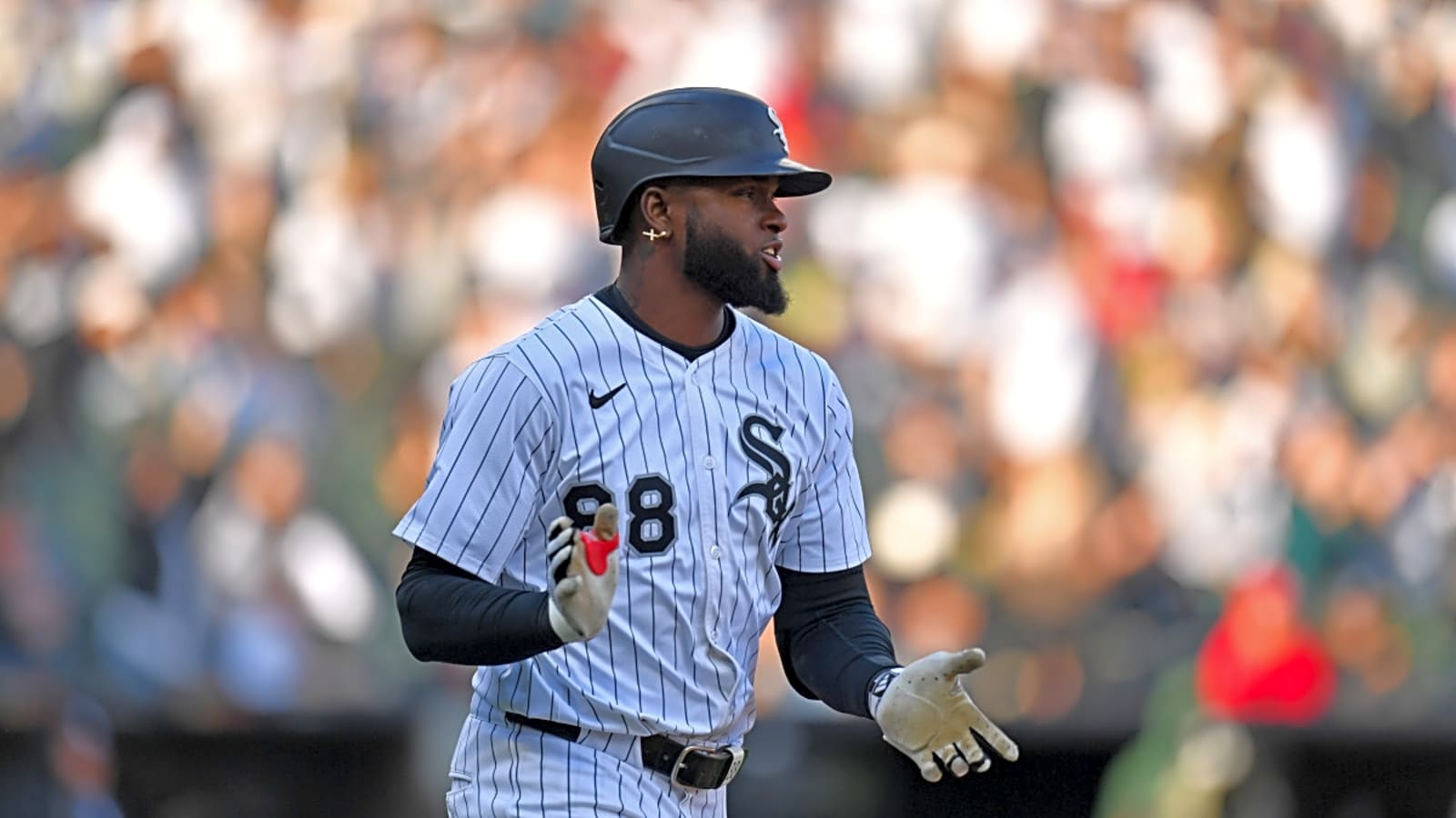 Chicago White Sox expand NIL program with new roster of CHISOX Athletes for 2025