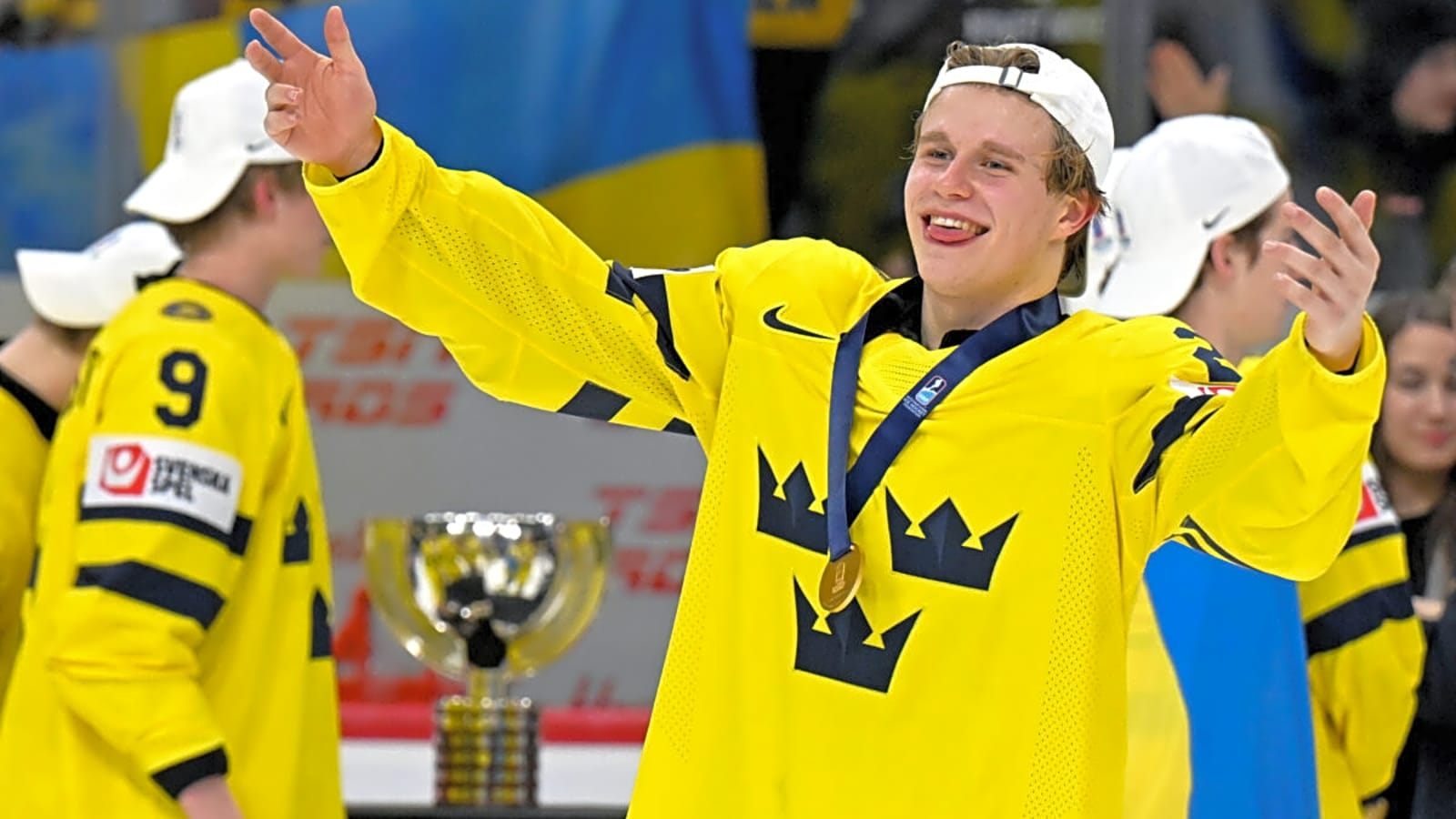 Jets’ Prospects Boumedienne & Freij Excel, Win Gold at 2026 World Juniors