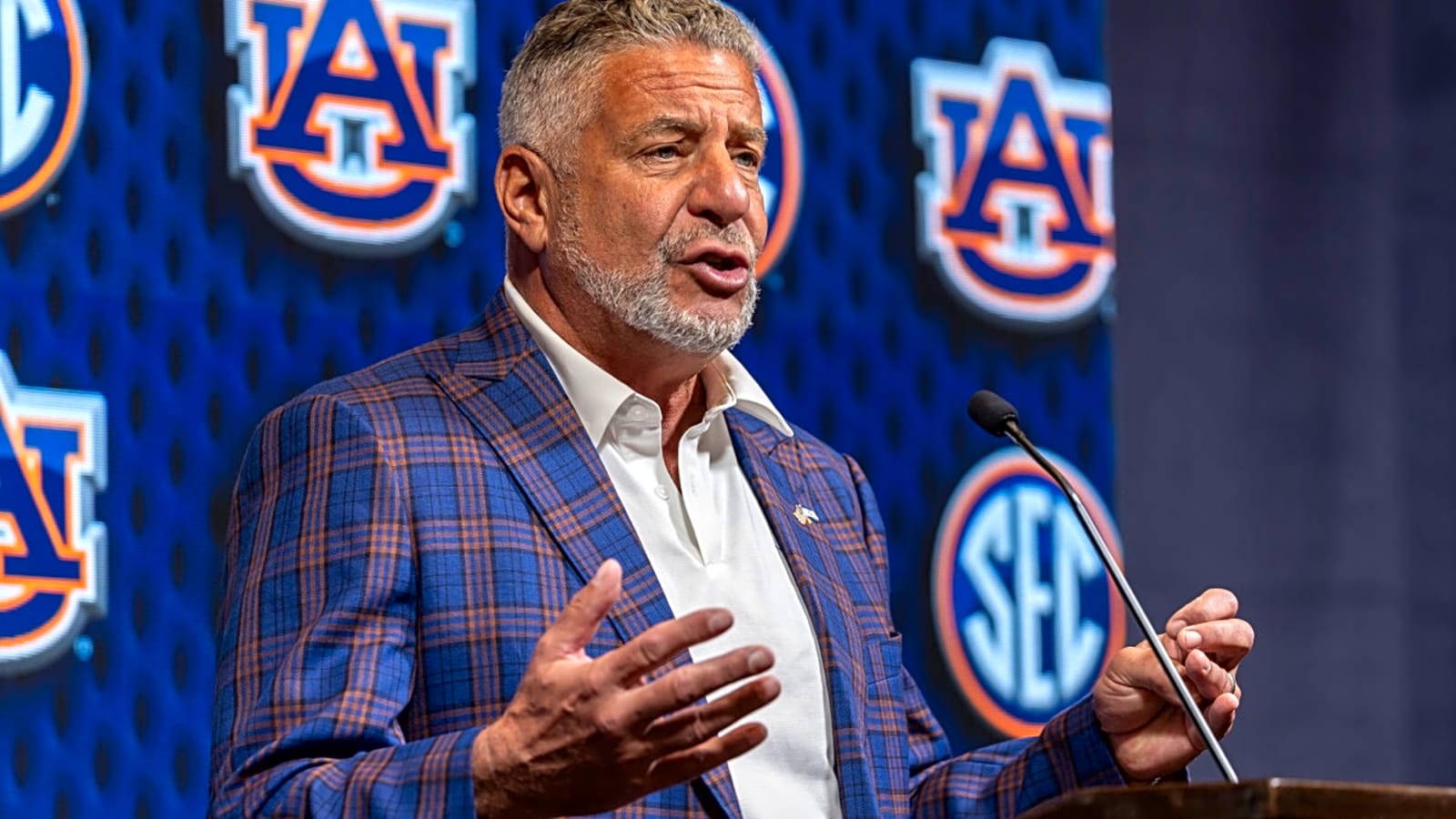 Auburn Sends Clear Message to Denver Jones After Parting Post