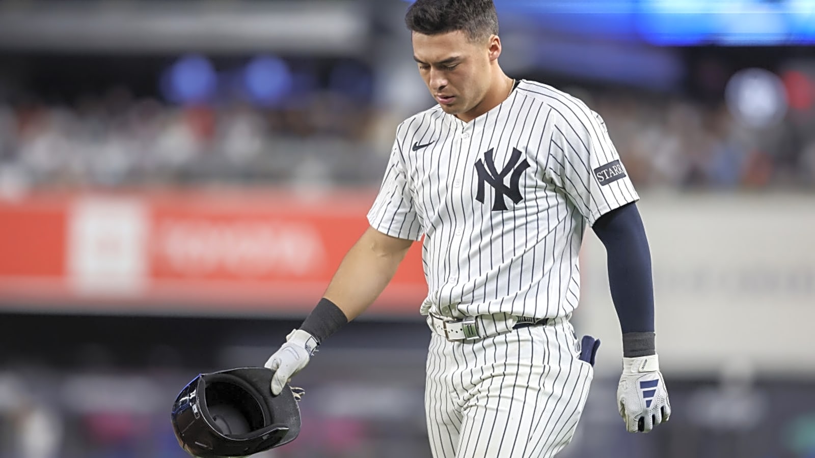 Struggling Shortstop Remains in Yankees Lineup vs. Zach Eflin Despite 0-for-24 Slide